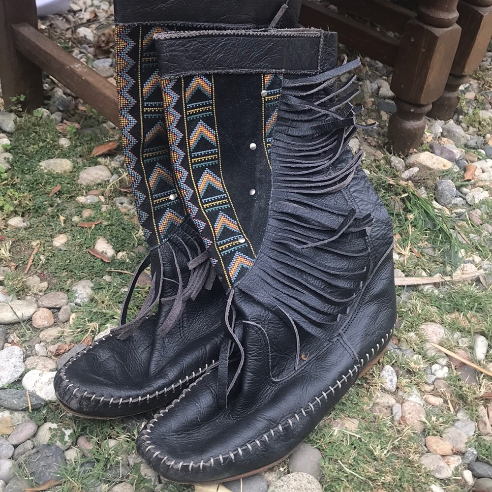 Black Moccasin boots